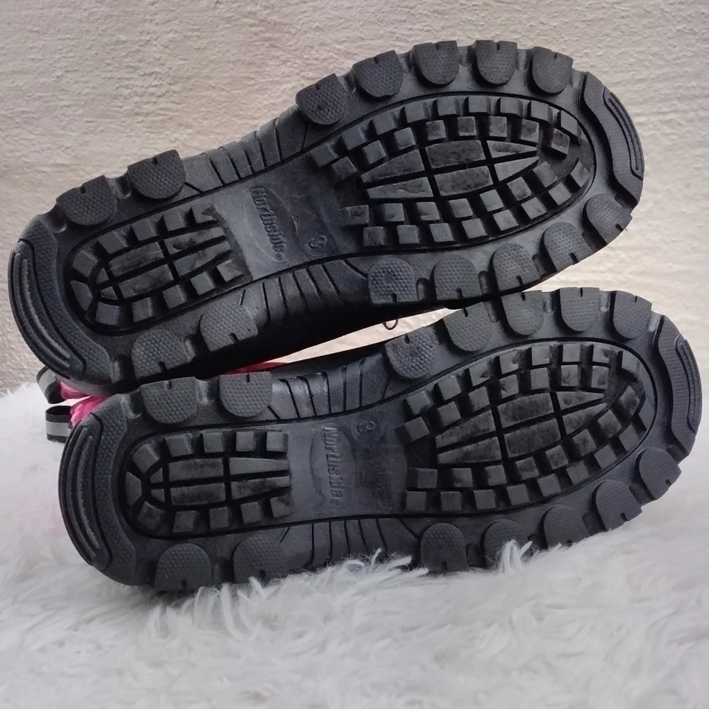 Northside Thermopile Black Pink Plaid Upper Zipper Front Step In Snow Boot Shoe